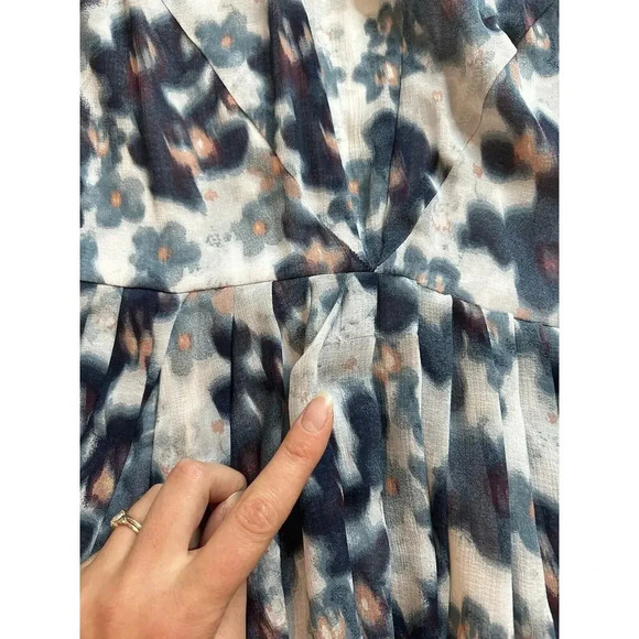 Kimchi Blue Dress Womens 0 Floral Watercolor Blue Open Back Sheer - Picture 13 of 15